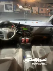  4 جيب مازدا MPV