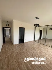  5 شقة فارغة فخمة  مساحة 220م .. للإيجار في #عبدون / مع بلكون عدد 2