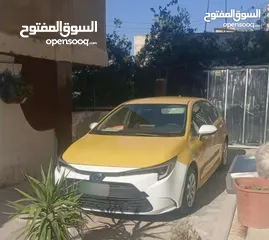  1 تكسي طبعة الزرقاء كورولا هايبرد 2023 للبيع  بسعر ممتاز