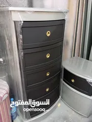  11 غرفه نوم ماستر تفصيل خشب لاتيه 18 لون مميز فضي واسود