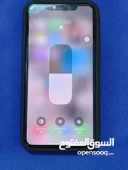  6 ايفون Xs max ذاكرة 256 مكفول بي فطر بسيط بالكلاس ممأثر على كلشي