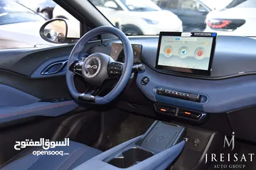  15 بي واي دي سيغول كهربائية بالكامل متوفر باللونين الاسود والبيج 2024 BYD Seagull EV