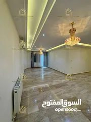  22 شقة سوبر ديلوكس - خلدا - 4نوم 2ماستر - 220م داخلي - ترسات واسعة 250م -