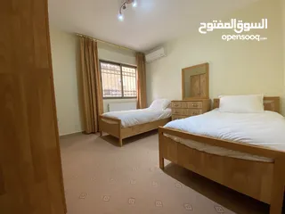  11 شقة مفروشة كامل للإيجار-طابق اول-175م-الرابية-الجاردنز