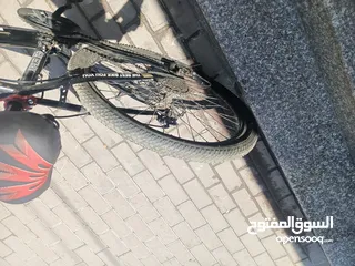  6 بسكليت امريكي  جنط 26 للبيع بحالة الوكالة قابل للتفاوض