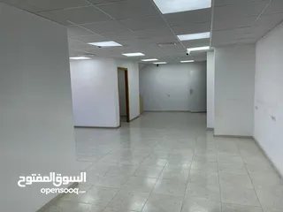  1 مكتب واسع وسط رام الله للايجار