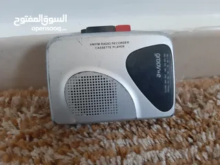  7 راديو ومسجل صغير