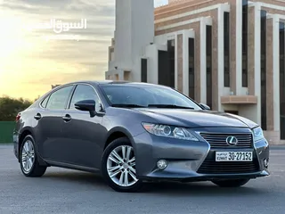  7 لكزس ES350 2013 بحالة ممتازة