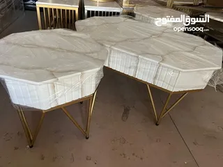  18 طرابيزات وسط طاولة وسط اكبر تشكيله يوجد توصيل طاولات معيشة