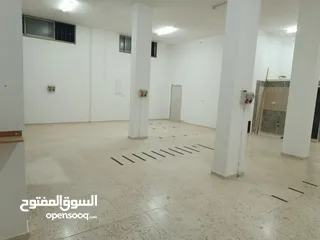  4 مخازن للايجار 140 متر 3فاز