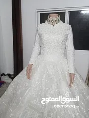  2 فستان عرس وضعو منتاز