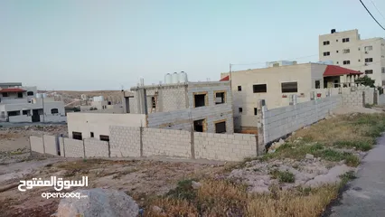  1 منزل مستقل للبيع
