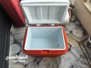  8 حافظه المياه والثلج والطعام ،ثلاجه  40 لتر