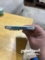  6 هواوي p50 pro ذهبي استعمال نضيف جدا الجهاز اخو الوكالة ولا نقرة ولا مفتوح ولا مصلح مع كامل اغراضه