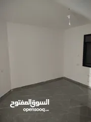  2 شقه سكنية للبيع