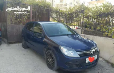  1 اوبل استرا 1600