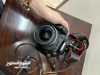  1 كاميرا كانون eos 1100D