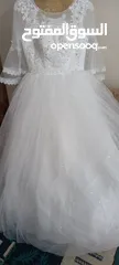  4 فساتين زفاف عدد 2 من jolly chic  مقاس xl  و 4xl للبيع