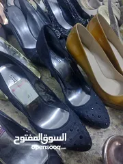  3 احذية نسائيه بحاله ممتازه جدا العداد 45حذاء. لبيع