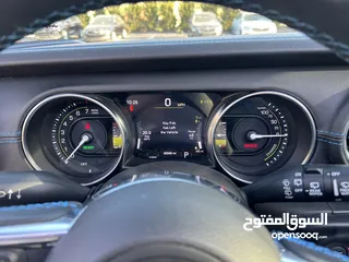  25 Jeeb rubicon hybrid جيب روبيكون هايبرد  فل اضافات  Plug in hybrid