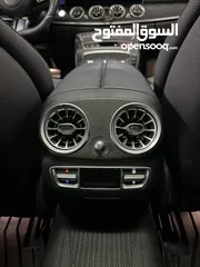  8 Mercedes E220