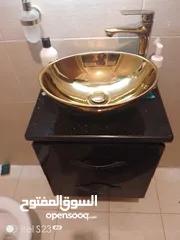  3 للبيع جرن ذهبي مع صنبوره وقاعدة رخامية وجواريره تفصيل
