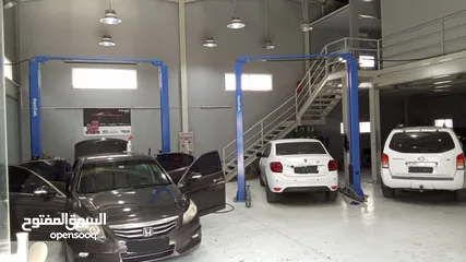  4 Running Vehicle Workshop/ Garage