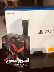  1 Ps5 slim 1Tera    بلايستيشن5 سليم مع سماعات