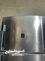  6 ثلاجه شارب  مستعمله