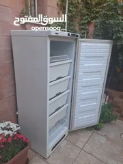  2 فريزر للبيع بحاله جيده جدا نوفروست استعمال منزل