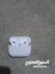  2 AirPods pro