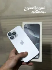  1 iPhone 16 pro max  256g بطارية 90 مش مفتوح ولا مصلح  موجود بالخليل