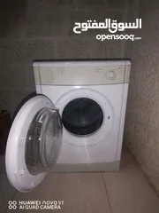  3 نشافه بحالة ممتازة