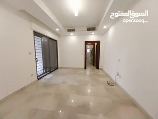  2 شقة غير مفروشة للإيجار 200م2 ( Property 18960 )-175072801