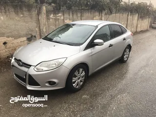  2 فورد فوكس للبيع