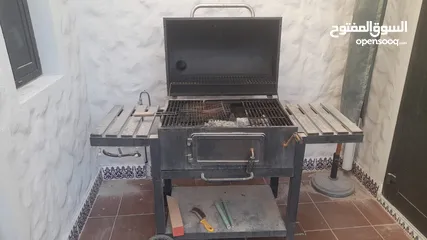 2 للبيع Bar.B.Q 60Bd طوله طباخ خارجيه نضيف مستخدم قيل