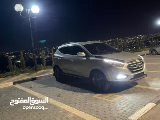  18 جب هونداي توسان 2014 دفع رباعي .هوك وصلة جر . فل اضافات بدون فتحة