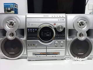  1 ستيريو فاخر من Samsung مع سماعات عدد 2 ع فحص نخب نخب
