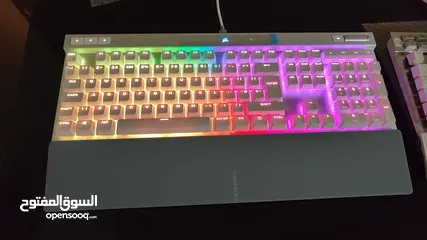  2 Corsair K70 RGB PRO