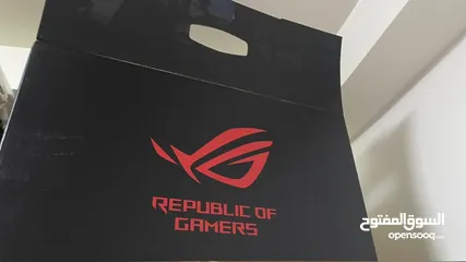  4 Asus ROG Strix G18 Gaming Laptop