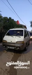  13 باص H100 موديل 2000 نضيف للبيع