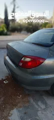  10 كيا ريو 2001