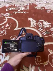  5 كاميرا كانون EOS 750D DSLR