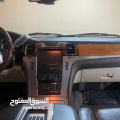  15 كاديلك اسكاليد بلاتينيوم أعلى صنف 2013 مخزن مالك ثالث بنزين وارد الوكيل