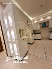  11 شقة فاخرة - خلدا - 3نوم 1ماستر - تدفئة غاز - بإطلالــــه مميزة - قرب الخدمات - موقع هادئ ومميز