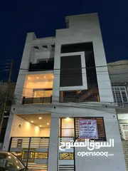  1 دار سكني ثلاث طوابق في البلديات قرب جامع الامام المهدي