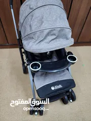  8 Reversable baby stroller full safety belt .