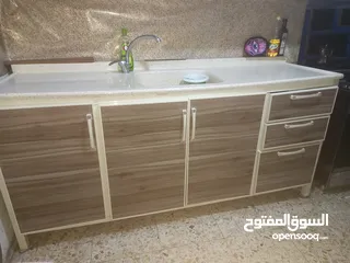  3 ميز طعام خشب  ست كراسي ارجل الكراسي حديد السعر 350