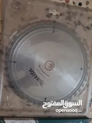  11 للبيع مع بعض جديدات