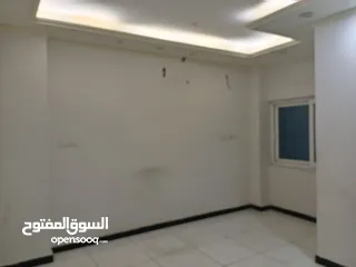  8 شقة مكتبية حديثة للإيجار في الجزائر